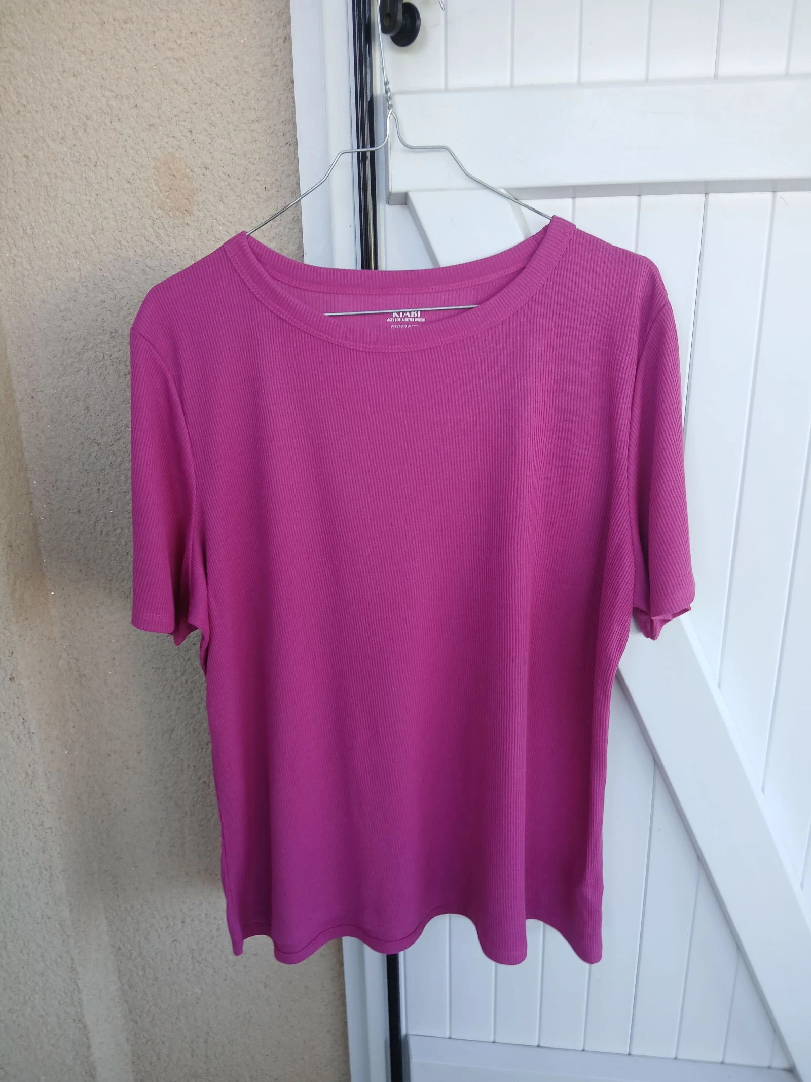 Tee-shirt femmes kiabi taille  46/48